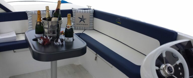 Green Dream Boats is a shipyard that focuses on creating eco-friendly catamarans. They are renowned for their luxury Solliner catamaran, powered by solar energy.